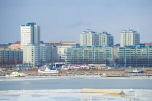 helsingin kaupunkimaisema ja kerrostalot