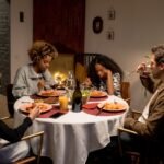 perhe-kotona-turvallinen-ja-rauhallinen-hetki